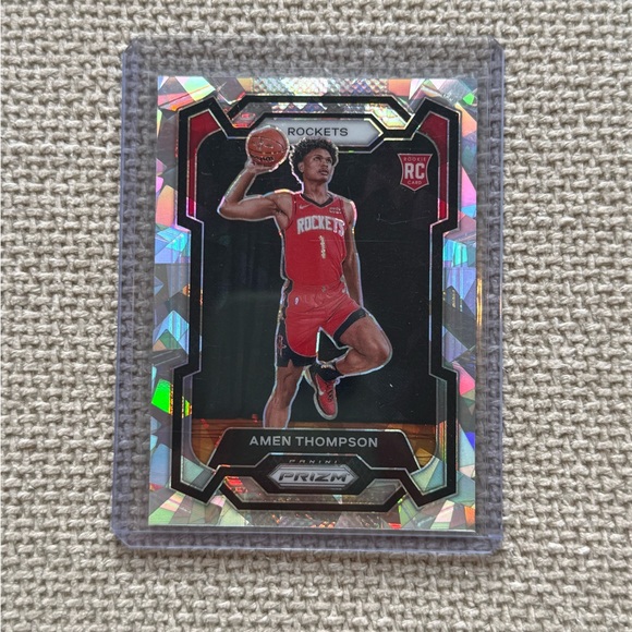 HIGH END ROOKIE CARD LOT (9) AUTOS, PARALLELS, AND MORE - Picture 9 of 12